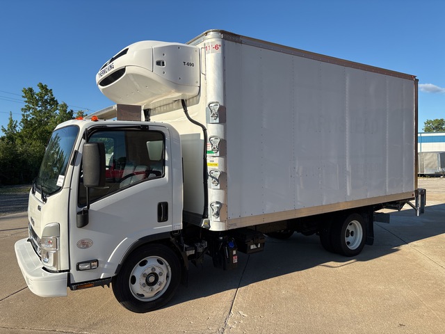 2024 Isuzu NRR 4x2 Refrigerated Truck