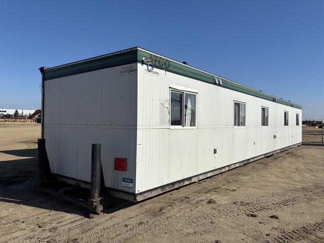 1998 Atco 4 Unit 60 ft x 12 ft 13 Person VIP Dorm Mobile Camp