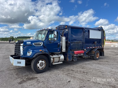 2017 Freightliner 108SD 4x2 Side Loader Waste Collection Truck