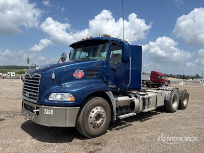 2013 Mack CXU613 6x4 T/A Day Cab Truck Tractor
