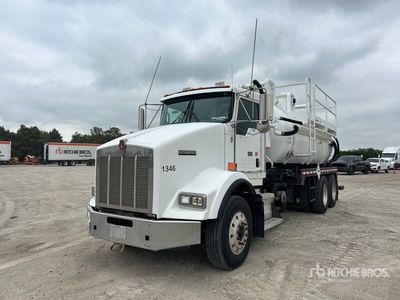 2008 Gargo on 2007 Kenworth T800 6x4 Cysterna próżniowa