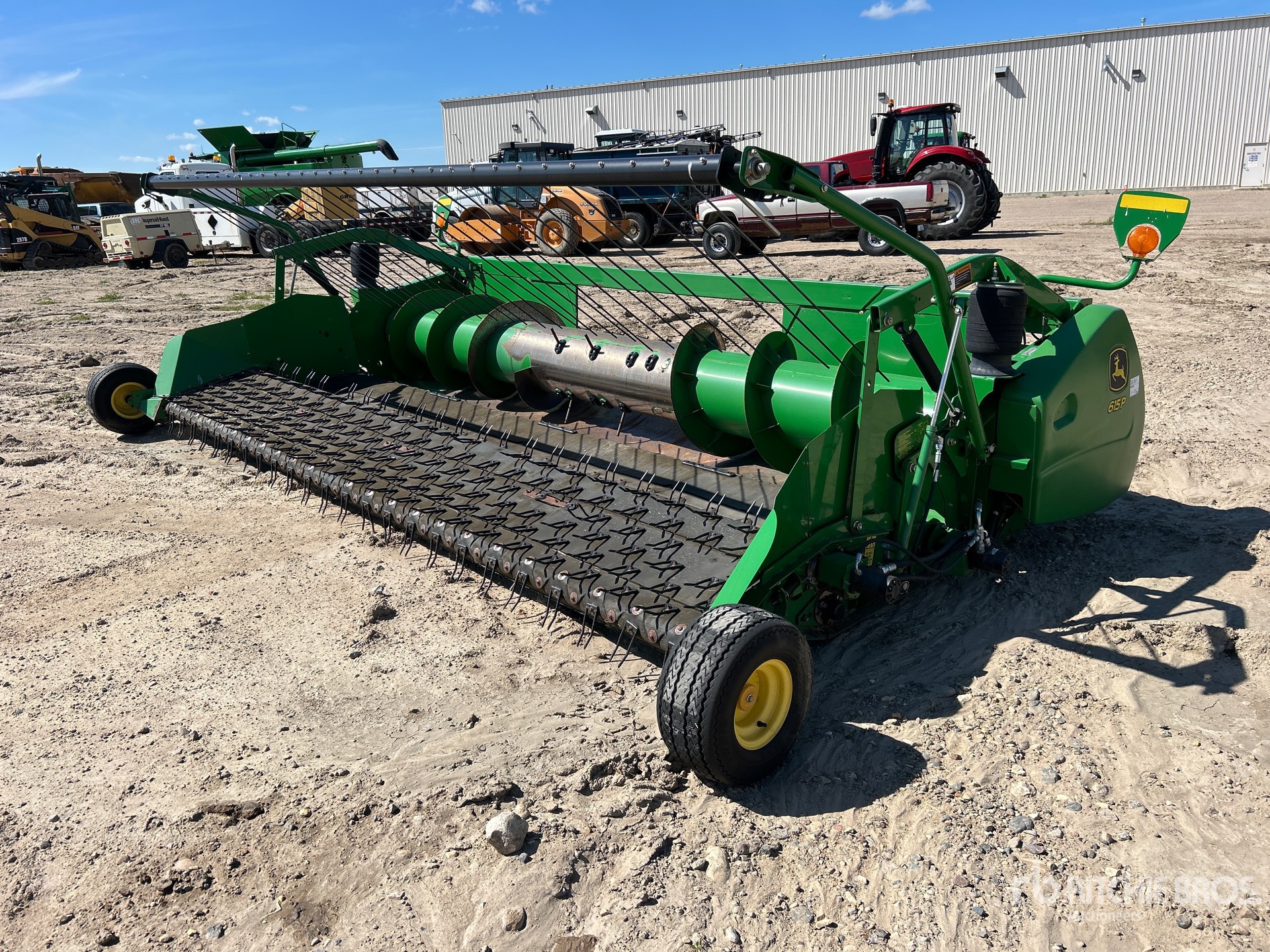 2005 John Deere 615P 15 ft Combine Pickup Header