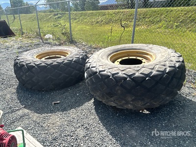 Quantity of (2) 23.1-26 Reifen
