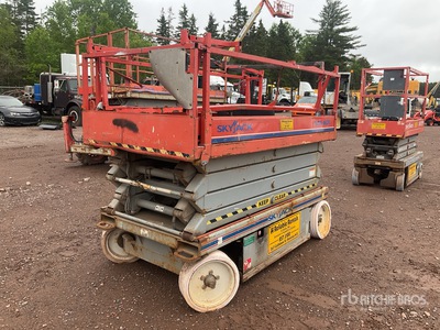2010 Skyjack SJIII4626 Electric Scissor Lift (Inoperable)