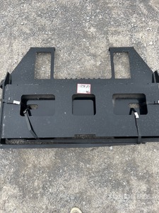 2025 Kit Containers QT-45-FF-42 Skid Steer Forks (Unused)