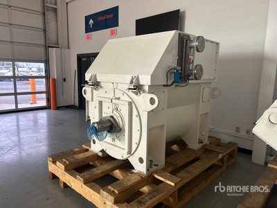 2009 AVK DSG 86 M1-4W 2400 kVA Skid-Mounted 発電機セット (250-749 kw/310-950 kva) (Unused)