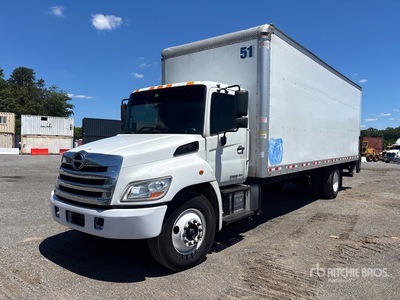 2020 Hino 268 4x2 Van Truck