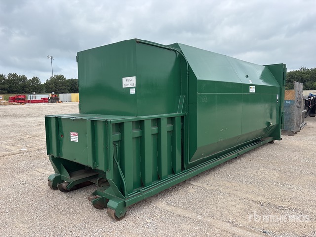 2000 Ramjet 250SC Roll-Off Trash Compactor