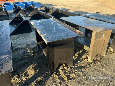 2025 Kit Containers WB-60-190 5 ft Panca da Lavoro