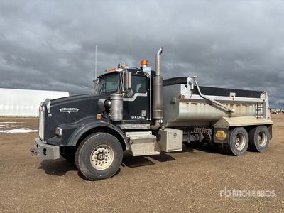 2000 Kenworth T800 6x4 T/A Camión dumper