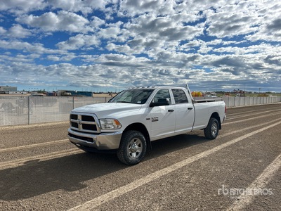 2018 Ram 3500 4x4 Crew Cab Pickup