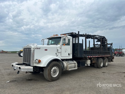 2011 Peterbilt 367 6x4 Camiones con pinza