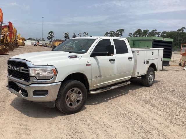 2022 Ram 2500 4x4 Crew Cab Utility Truck