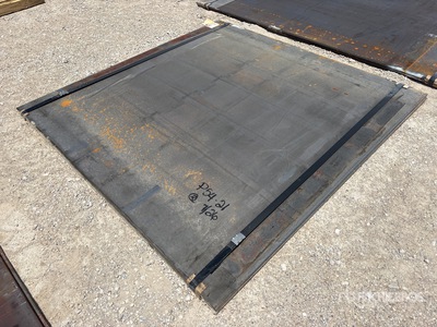 Quantity of (2) 2025 Kit Containers 6 ft x 6 ft 1 in (.75 in Thick) Placche in metallo (Unused)