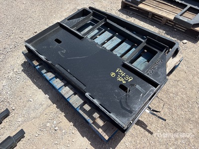 2025 Kit Containers QT-45-FF-42 42 in Skid Steer Forks (Unused)