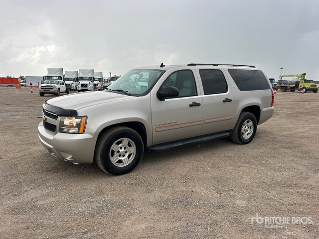 2007 Chevrolet Suburban LS 2WD SUV