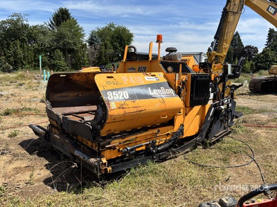 LeeBoy 8520 Track Asphalt Paver