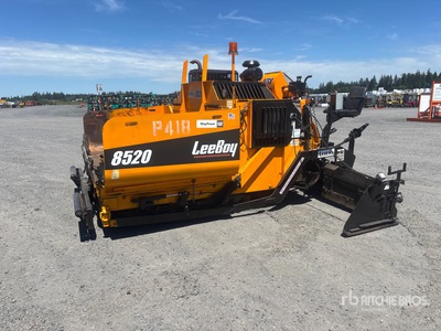 2018 LeeBoy 8520A Track Asphalt Paver