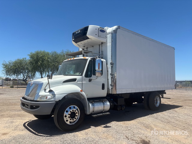 2019 International 4300 4x2 Refrigerated Truck