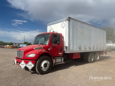 2007 Freightliner M2 106 6x4 Furgoneta caja cerrada