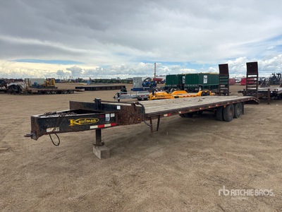 2010 Kaufman HPP 35 ft T/A Equipment Trailer