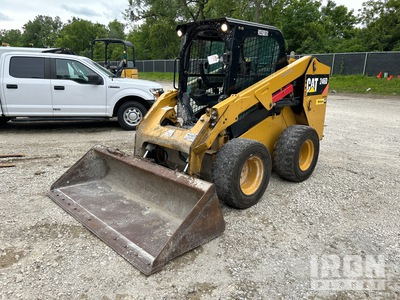 2018 Cat 246D Two-Speed Schranklader