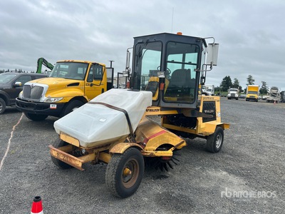 2006 Waldon Sweep Master 250 Barredora (Inoperable)