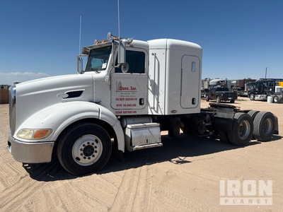 2009 Peterbilt 384 6x4 T/A Sleeper Truck Tractor