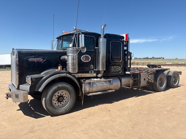 2003 Kenworth T800 Wide Hood 6x4 Sleeper Winch Truck 2003 Kenworth T800 Wide Hood 6x4 Sleeper Winch Truck