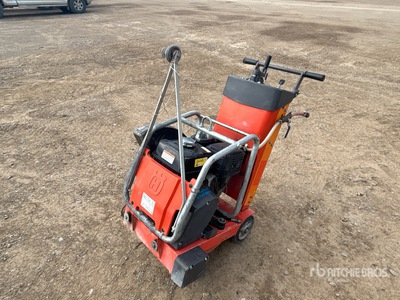 2014 Husqvarna FS413 ملحق منشار خلفي