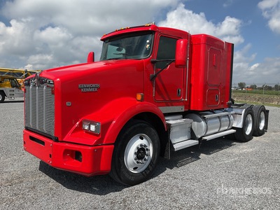 2016 Kenworth T800 6x4 Tractocamion con Dormitorio / Cabina con cuccetta per trattore stradale