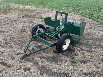 Pull Type Vegetables Planter
