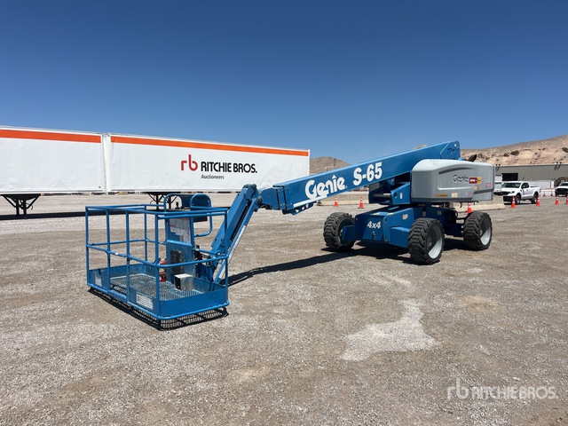 2015 Genie S-65 4WD Diesel Telescopic Boom Lift