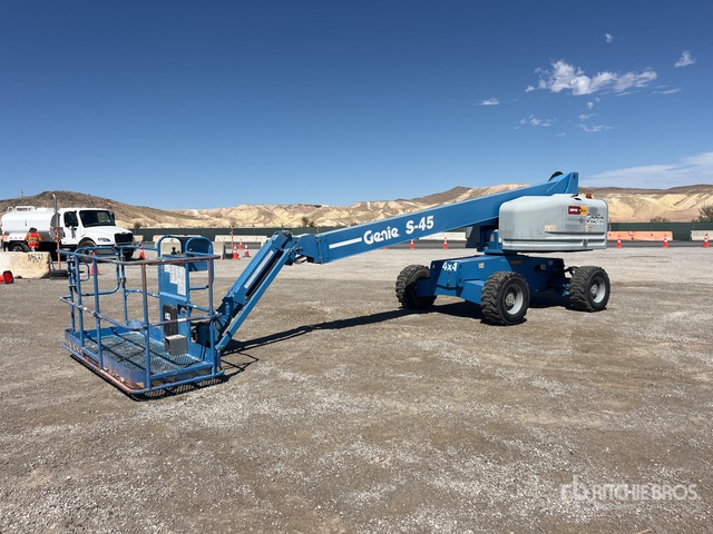 2014 Genie S-45 4WD Dual Fuel Telescopic Boom Lift