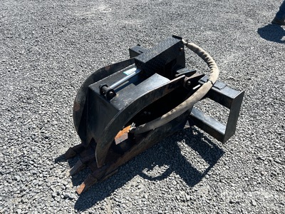 Titan 41 in Log Stump Skid Steer Grapple Bucket