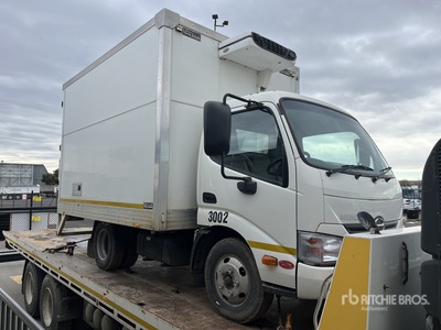 2012 Hino 300 4x2 Refrigerated Furgonetka