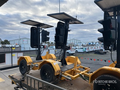 2021 Global Traffic Equipment Portable Traffic Light