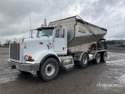 Bay-Lynx UL-20 on 2011 Peterbilt 365 8x4 ストーンスリンガー
