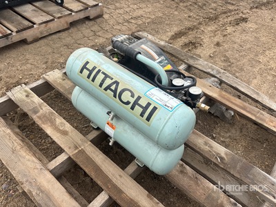 Hitachi Mobile Electric 4 gal Air Compressor