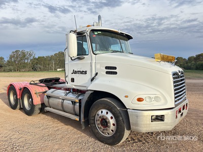 2004 Mack 6x4 T/A Day Cab Truck Tractor