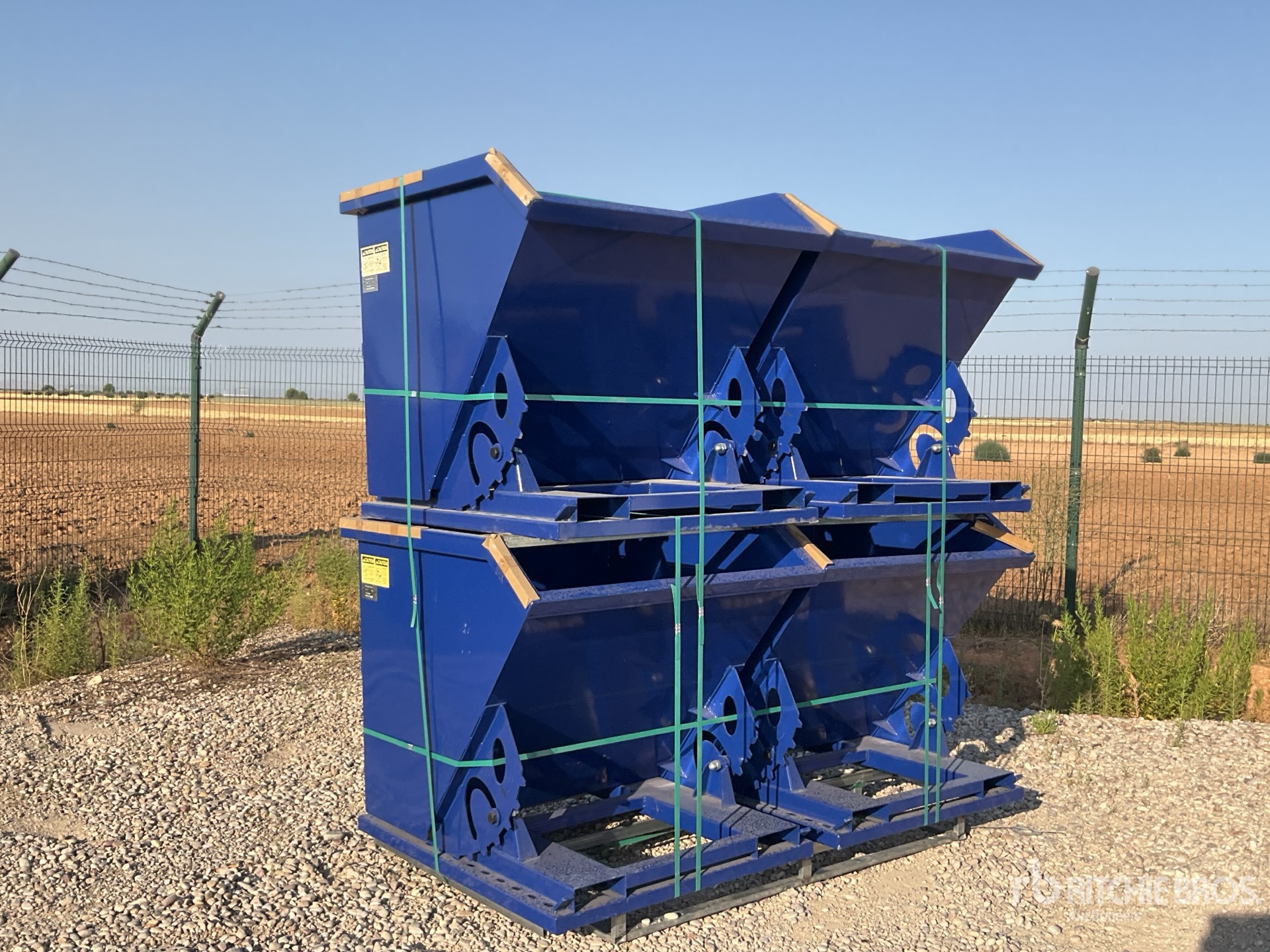 Quantity of (4) 2026 Suihe N-1CY-4 1 cyd Self-Dumping Hopper (Unused)