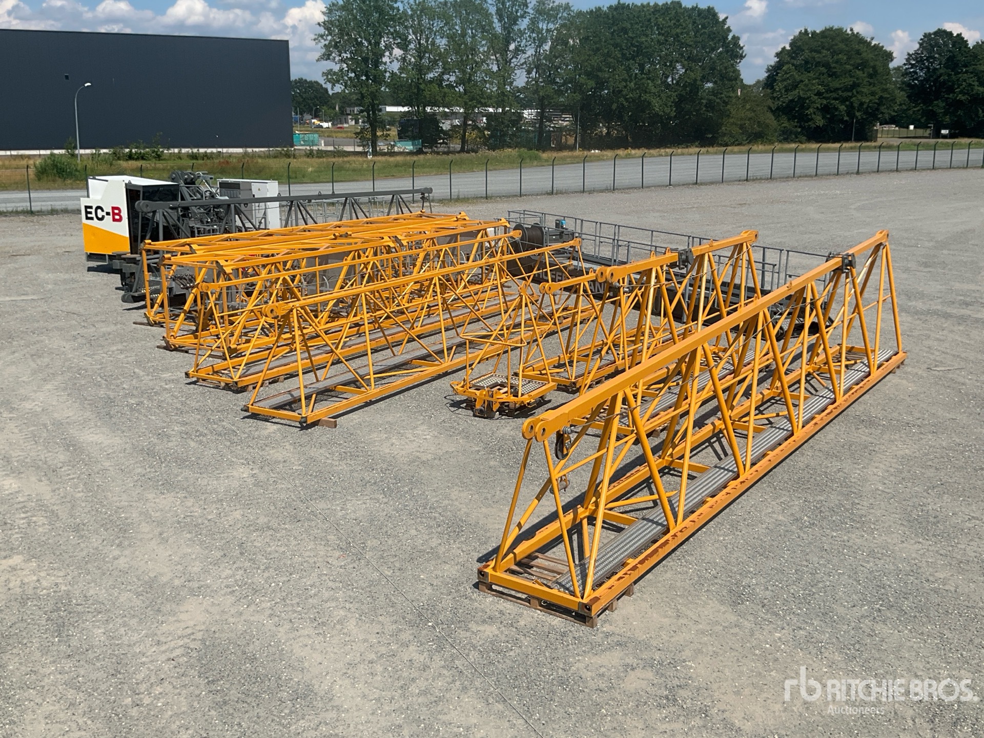 2023 Liebherr 172 EC-B8 Litronic 8000 kg Flat-Top Tower Crane