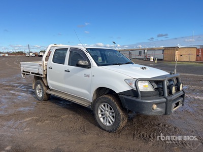 2010 Toyota Hilux SR 4x4 Dual Cab Pickup
