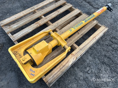 Trimble EM410 Power Mast