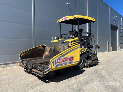 2019 Bomag BF300P-2 Wheel Asphalt Paver