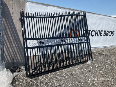 2026 SKLP 6000 mm BI- Parting Metal Gates 3m Driveway Gate (Unused)