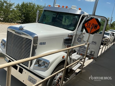 2016 Freightliner 122SD T/A Day Cab Truck Tractor