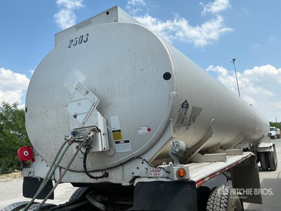 2014 LBT 406 9300 GAL Trailer cisterna