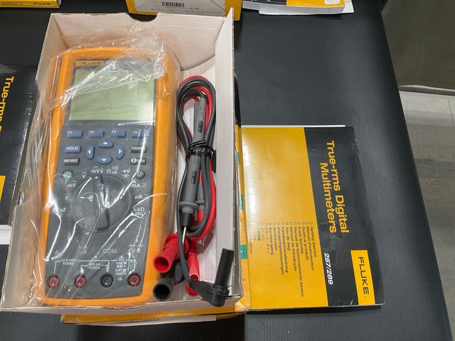 (7) Fluke 289 True RMS Multimeters (7) Fluke 289 True RMS Multimeters