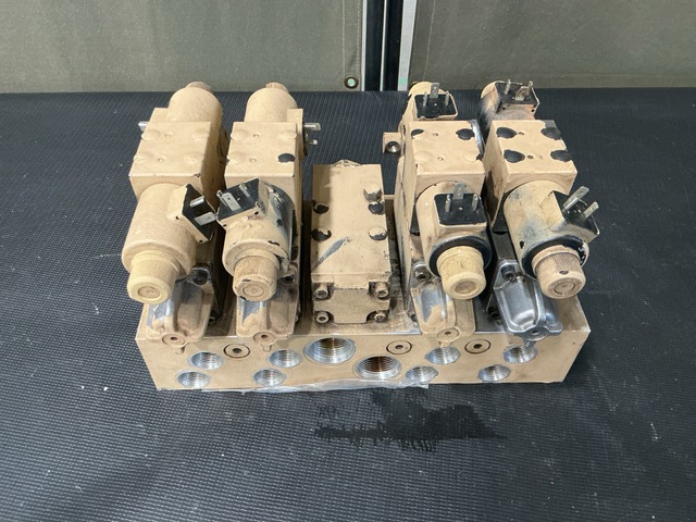 Parker-Hannifin 60650-44 Linear DIrectional Control Valve